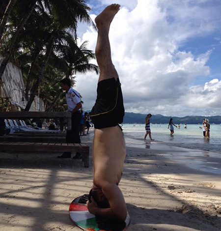 Head Stand