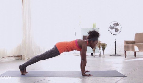 Faith Hunter in Plank